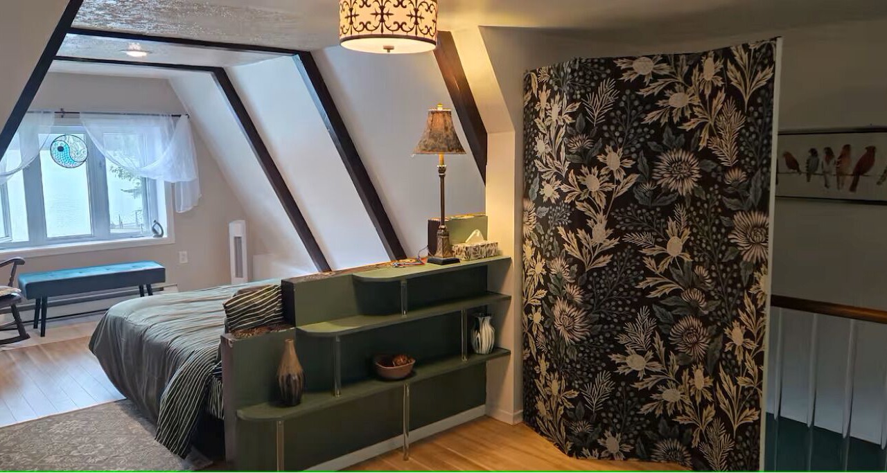 Photo of Bedroom in L'lle-du-College
