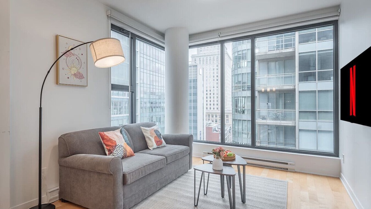 Photo of Livingroom in International District