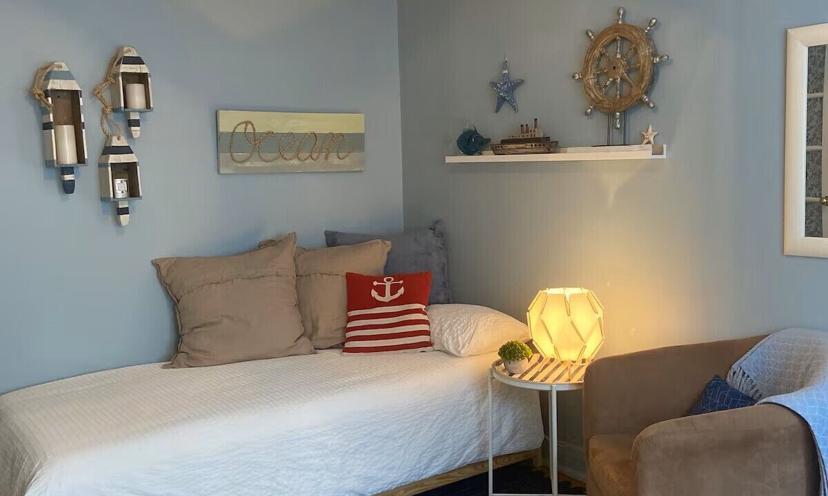 Photo of Bedroom in Longueuil