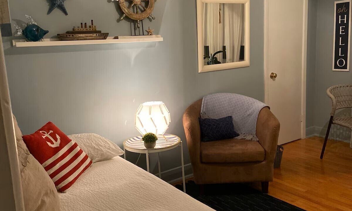 Photo of Bedroom in Longueuil