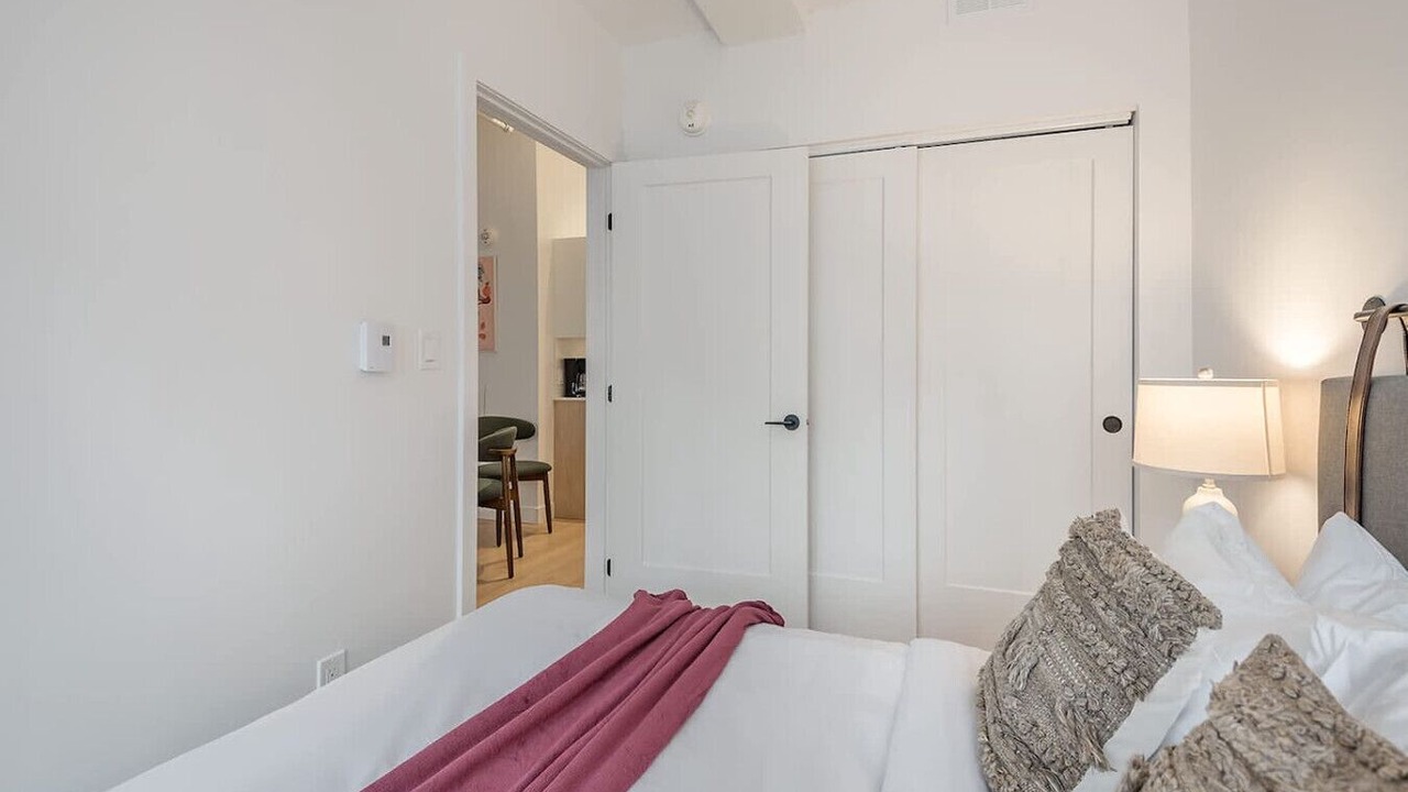 Photo of Bedroom in Downtown Montreal