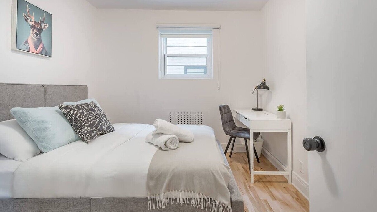 Photo of Bedroom in Golden Square Mile