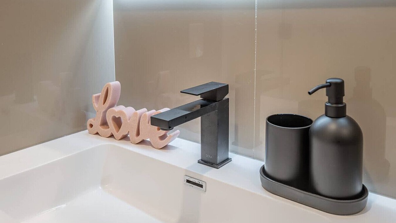 Photo of Bathroom in Shaughnessy Village