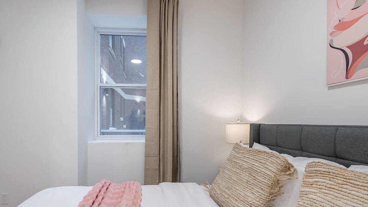 Photo of Bedroom in Shaughnessy Village