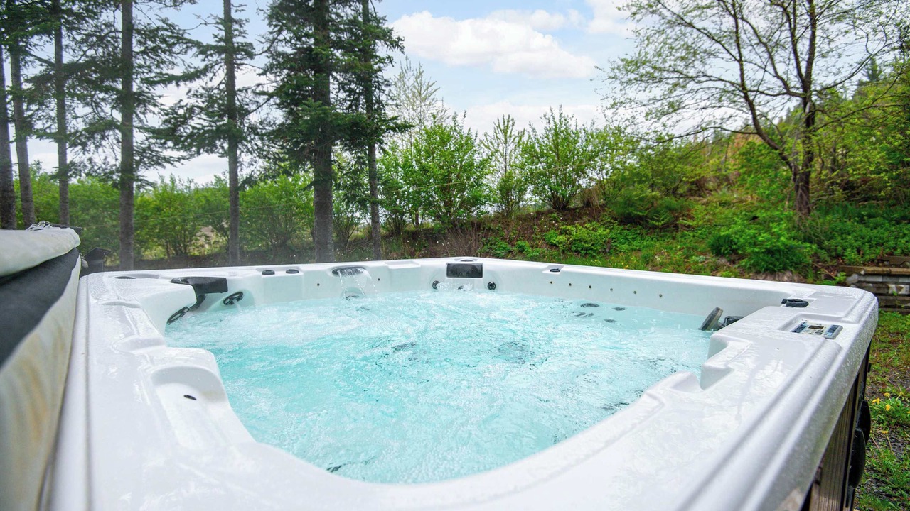 Photo of Outdoor in Chertsey
