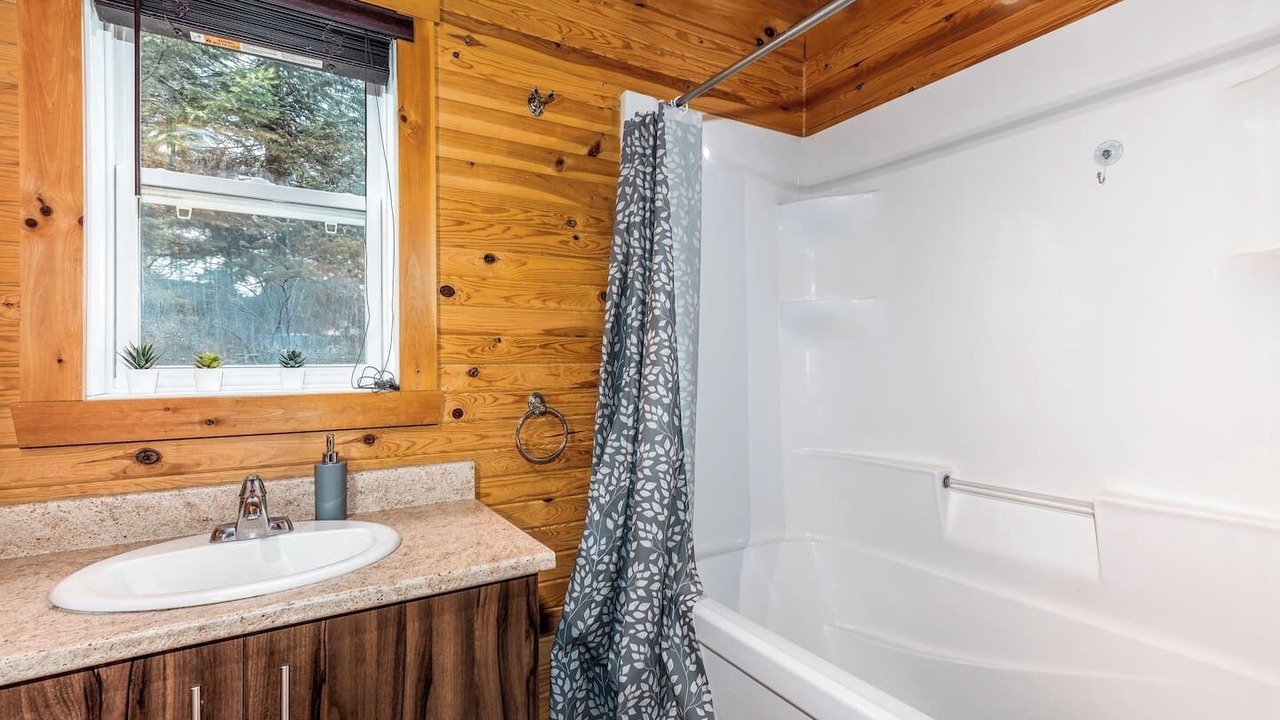 Photo of Bathroom in Shannon