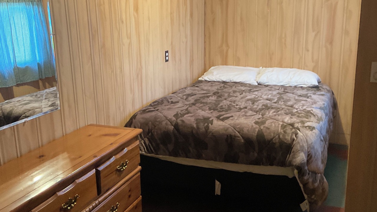Photo of Bedroom in Manitoulin District