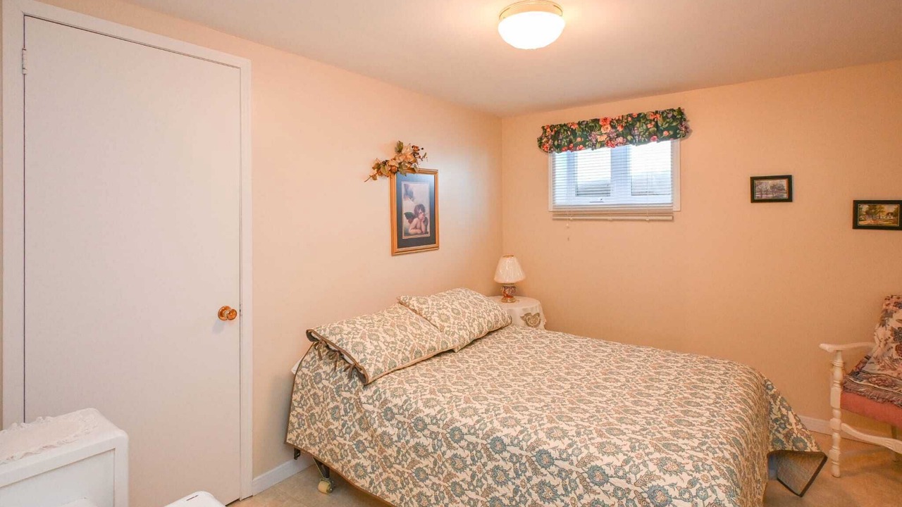 Photo of Bedroom in Caraquet