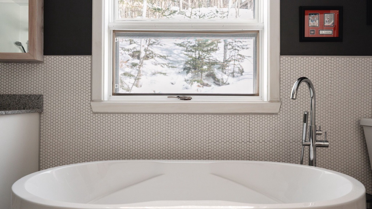 Photo of Bathroom in Lac-des-Seize-Iles