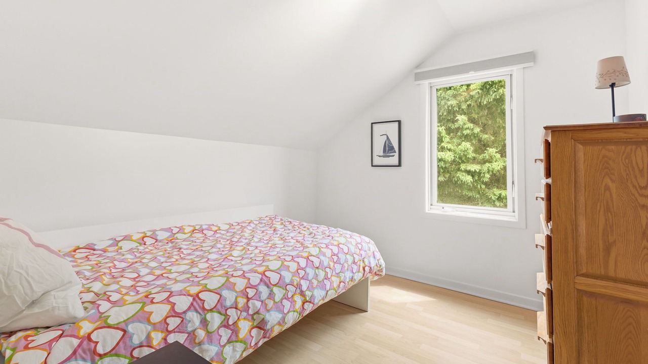 Photo of Bedroom in Montcalm