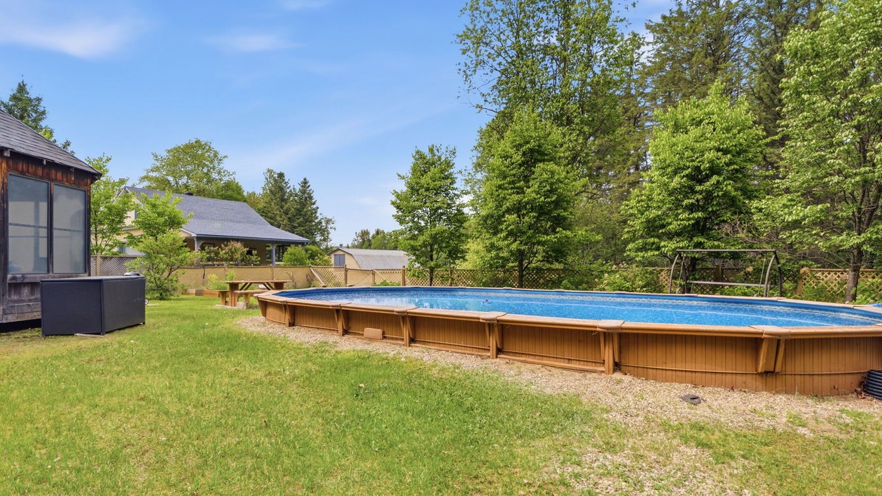 Photo of Outdoor in Montcalm