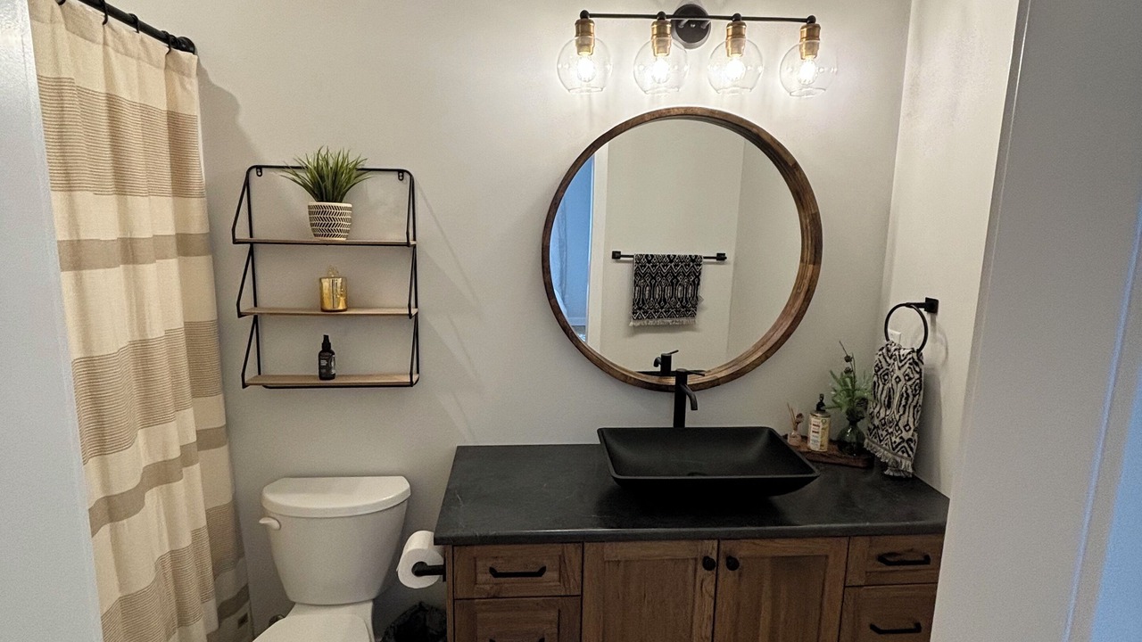 Photo of Bathroom in Candle Lake