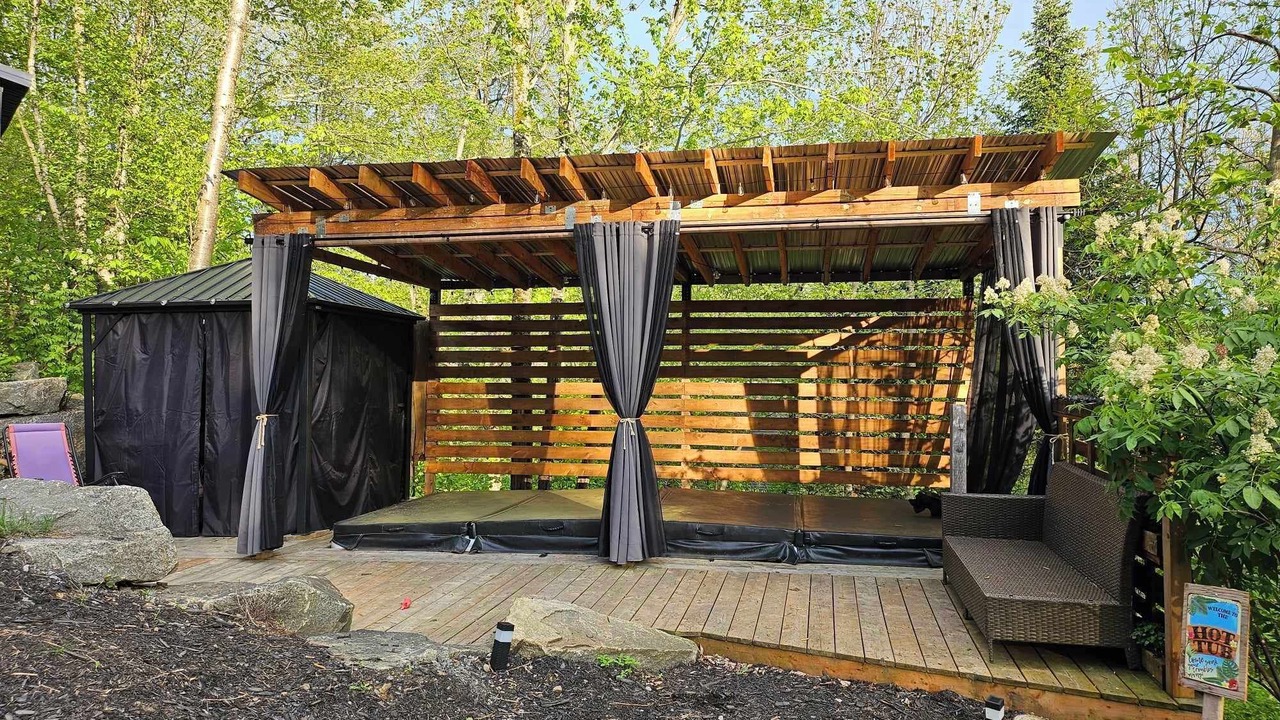 Photo of Patio Balcony in Saint-Gabriel-de-Valcartier
