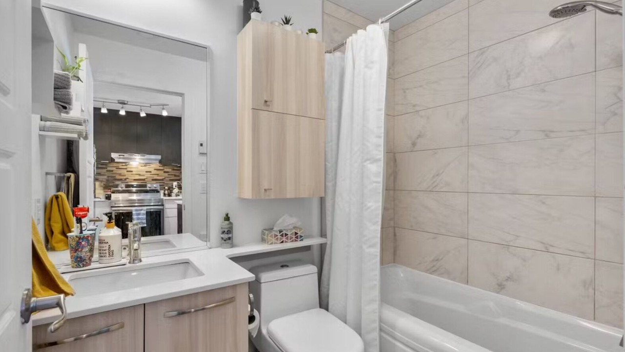 Photo of Bathroom in Francois-Perrault