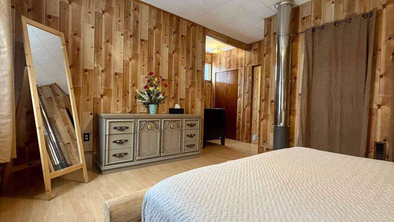Photo of Bedroom in Chertsey