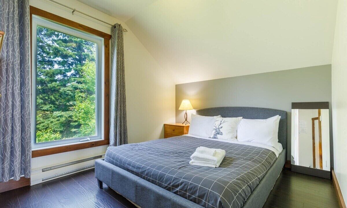 Photo of Livingroom in Petite-Riviere-Saint-Francois