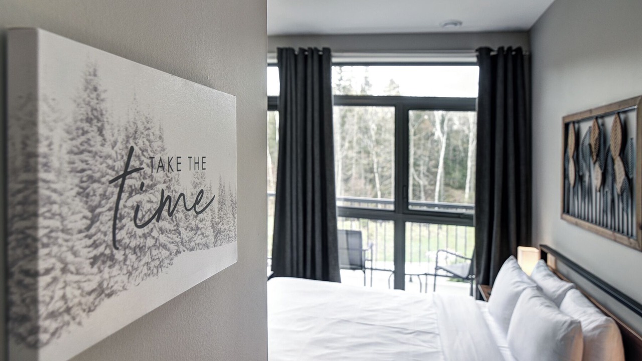 Photo of Bedroom in Mont-Tremblant