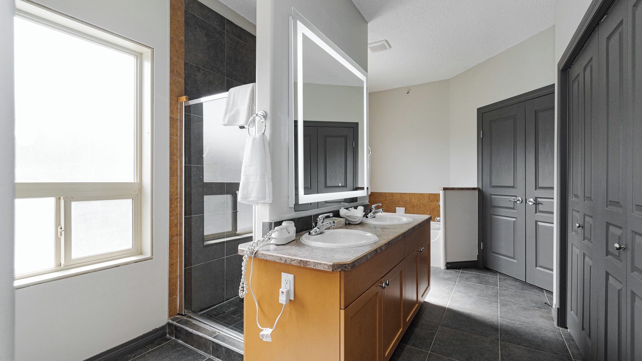 Photo of Bathroom in Fort McMurray