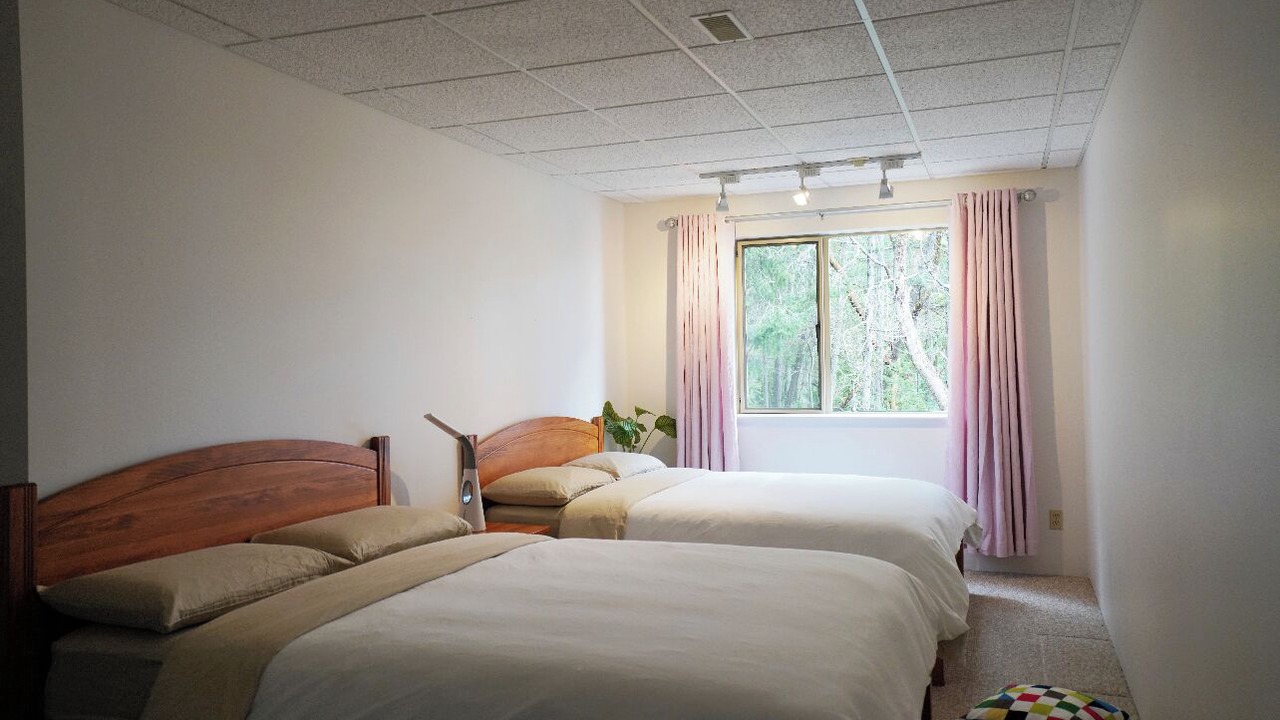Photo of Bedroom in Pender Island
