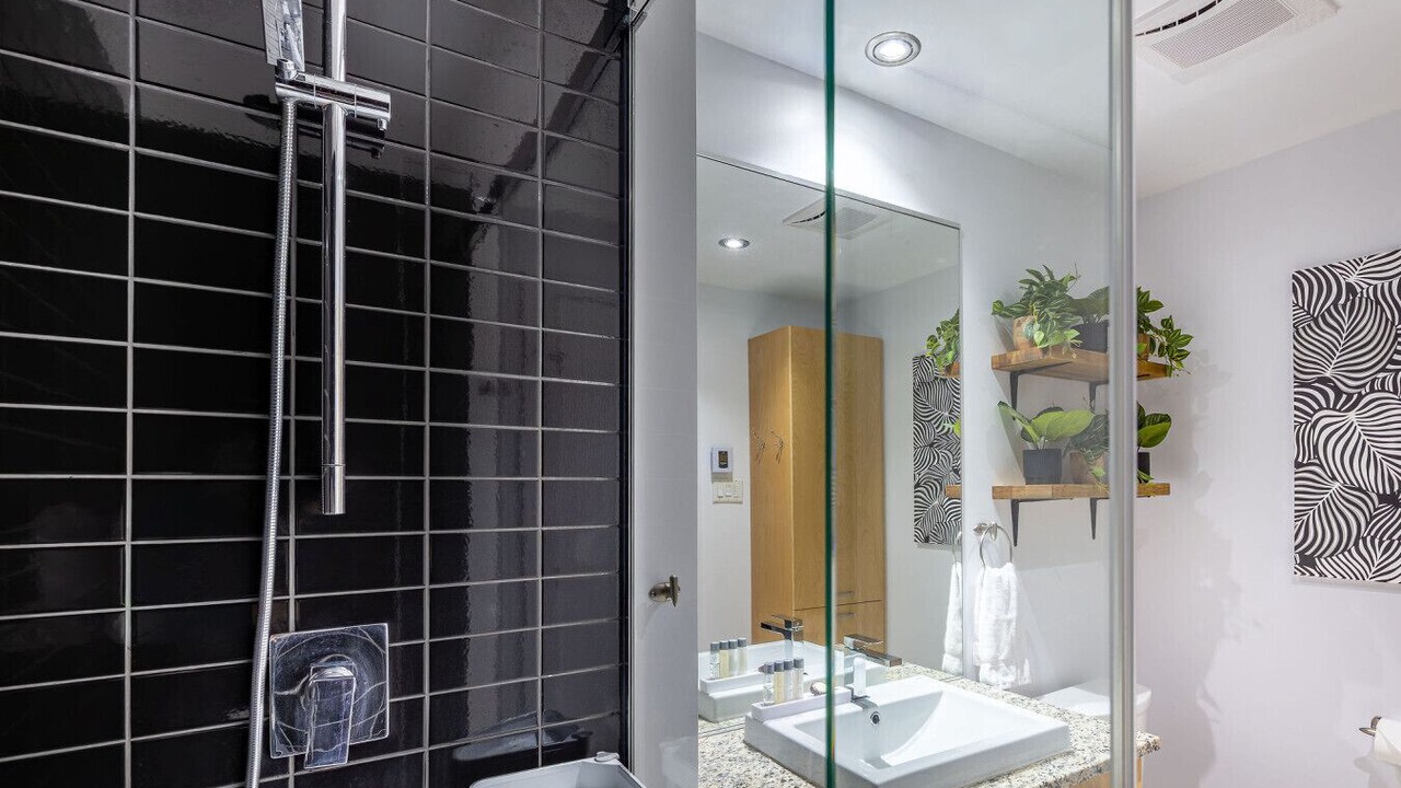 Photo of Bathroom in Vieux-Quebec-Cap-Blanc-colline Parlementaire