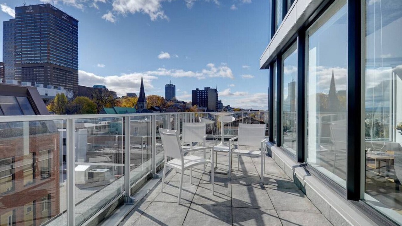 Photo of Outdoor in Vieux-Quebec-Cap-Blanc-colline Parlementaire