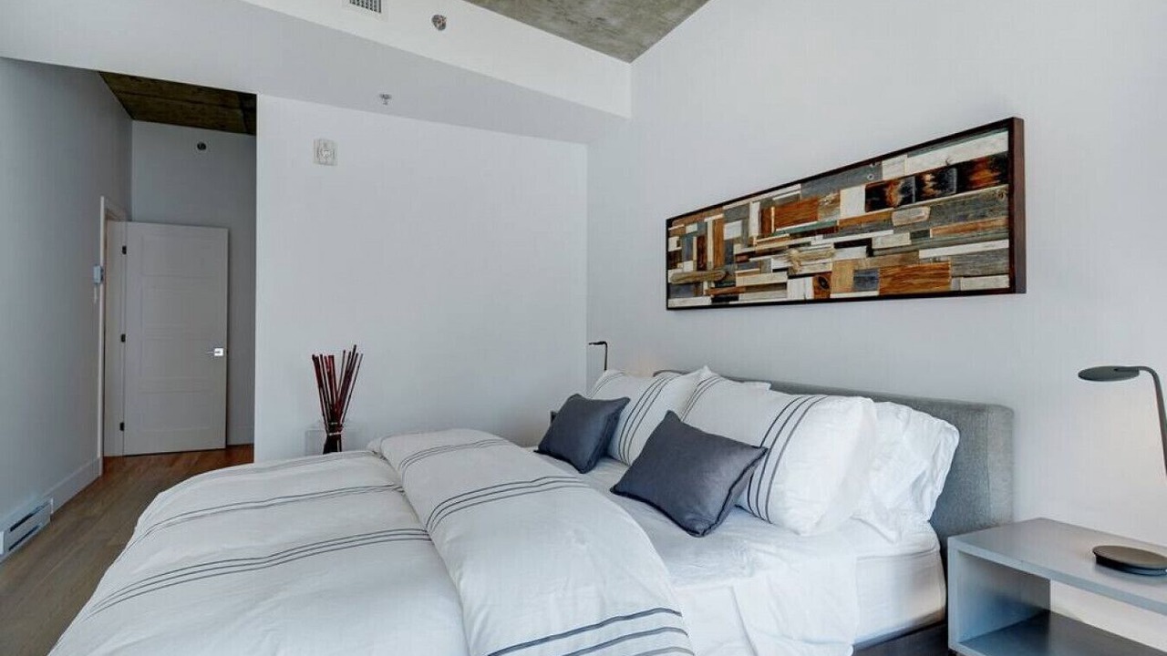 Photo of Bedroom in Vieux-Quebec-Cap-Blanc-colline Parlementaire
