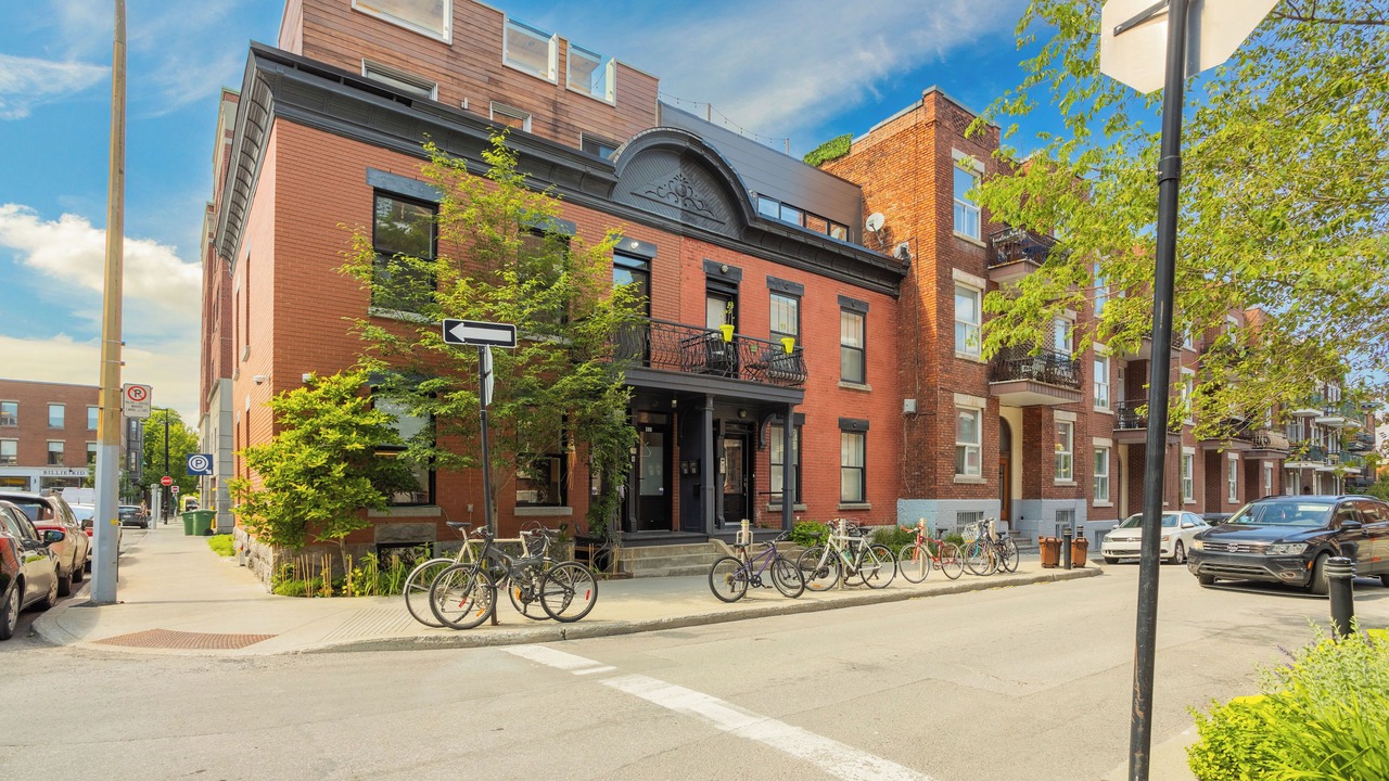 Photo of Others in Outremont