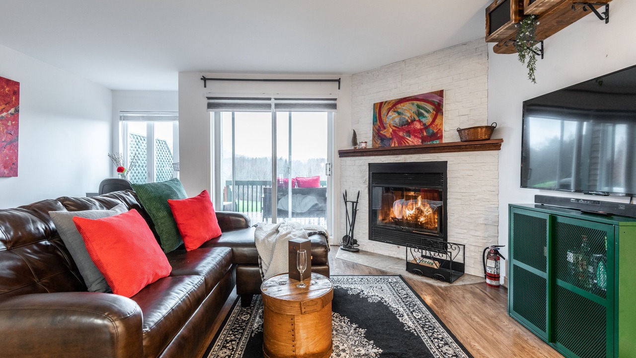 Photo of Livingroom in Mont-Tremblant
