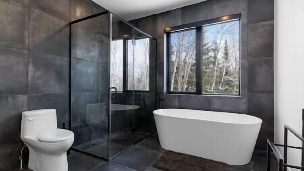Photo of Bathroom in Saint-Joseph-de-la-Rive
