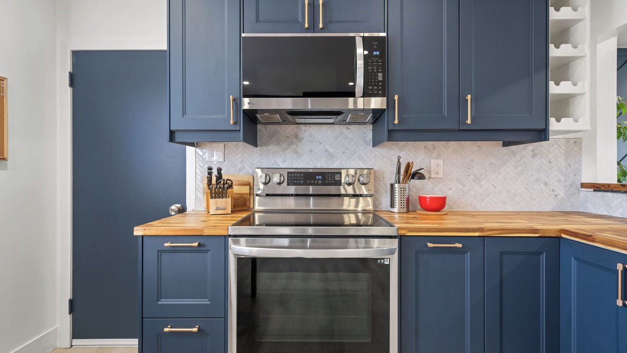 Photo of Kitchen in Northwest Calgary