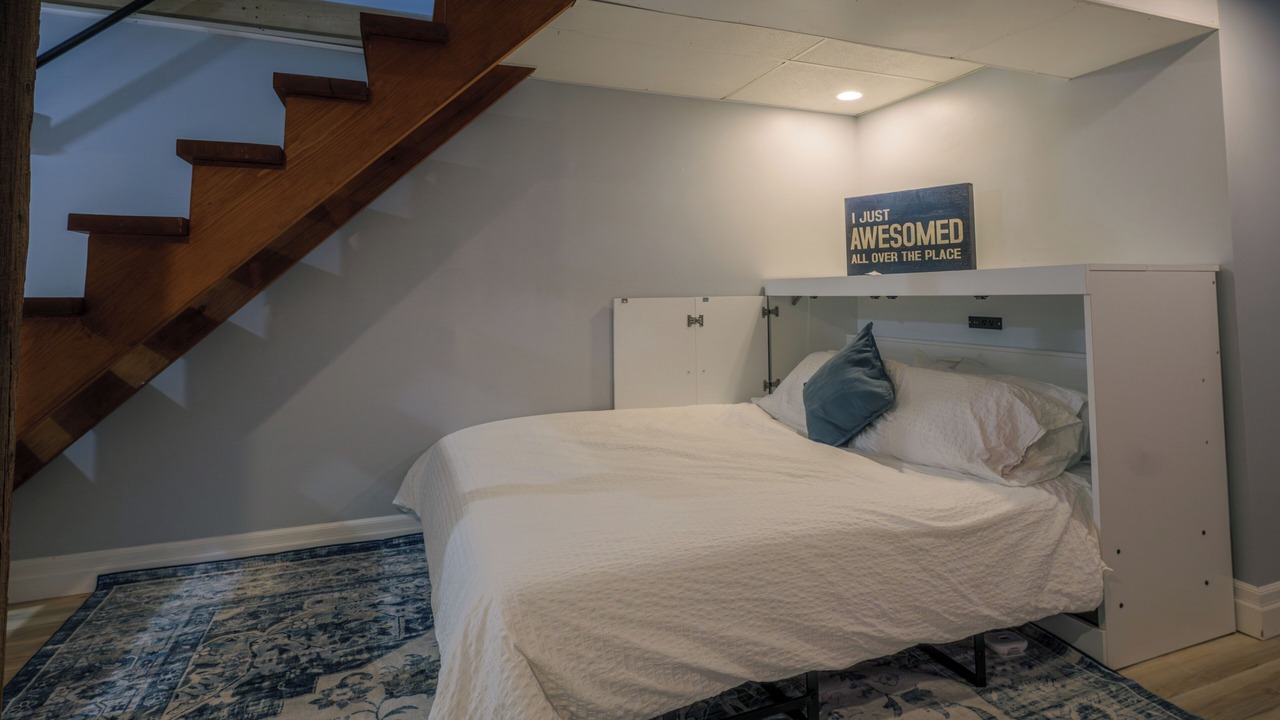 Photo of Bedroom in Kincardine