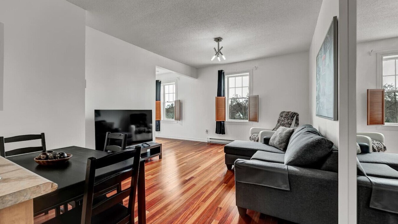 Photo of Livingroom in Hull