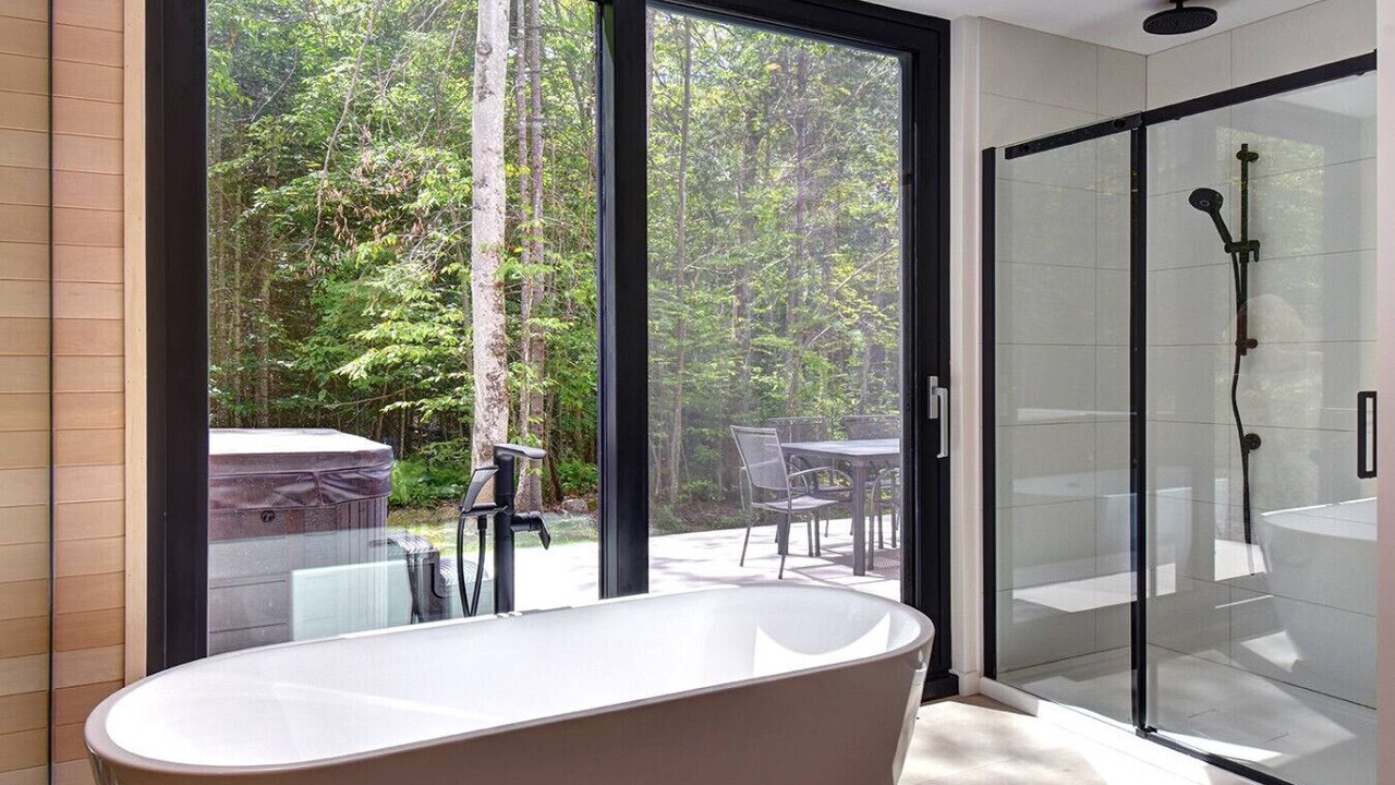 Photo of Bathroom in Lac Superieur Village