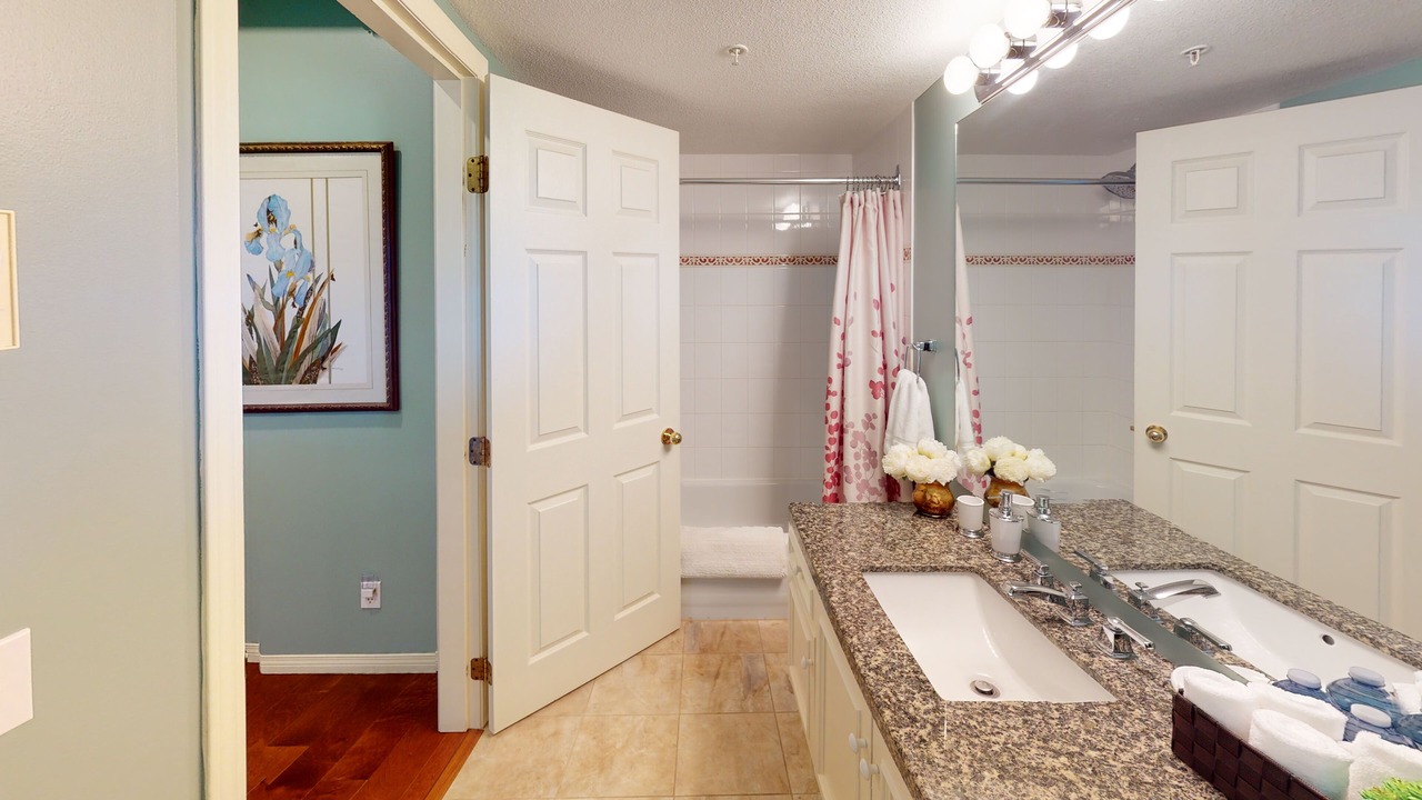 Photo of Bathroom in Quail Ridge