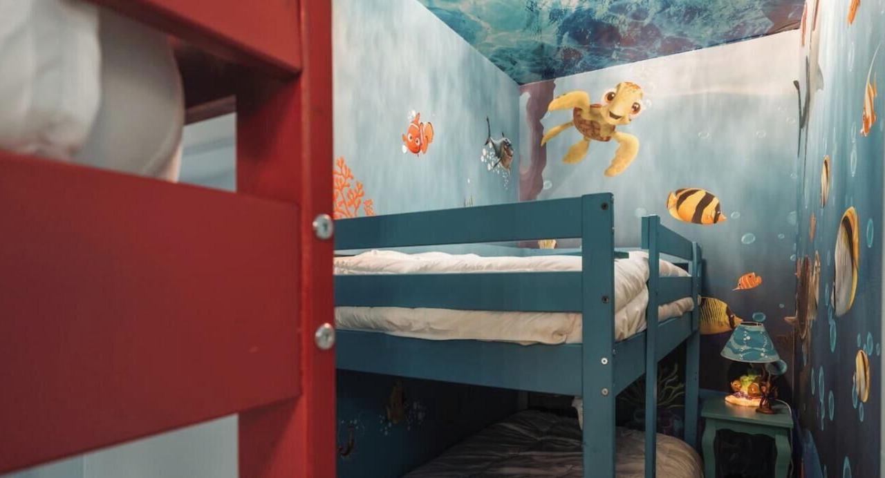Photo of Bedroom in Grenville-sur-la-Rouge