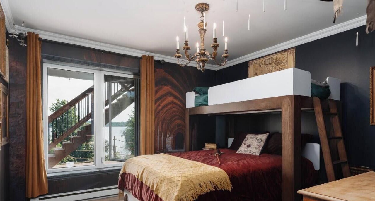 Photo of Bedroom in Grenville-sur-la-Rouge