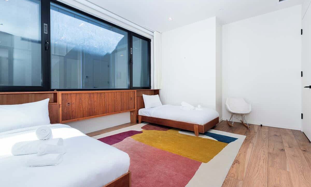 Photo of Bedroom in La Petite-Patrie