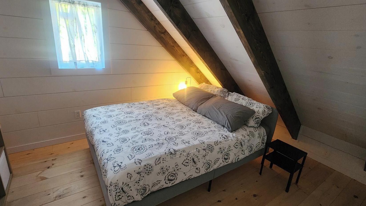 Photo of Bedroom in Alma