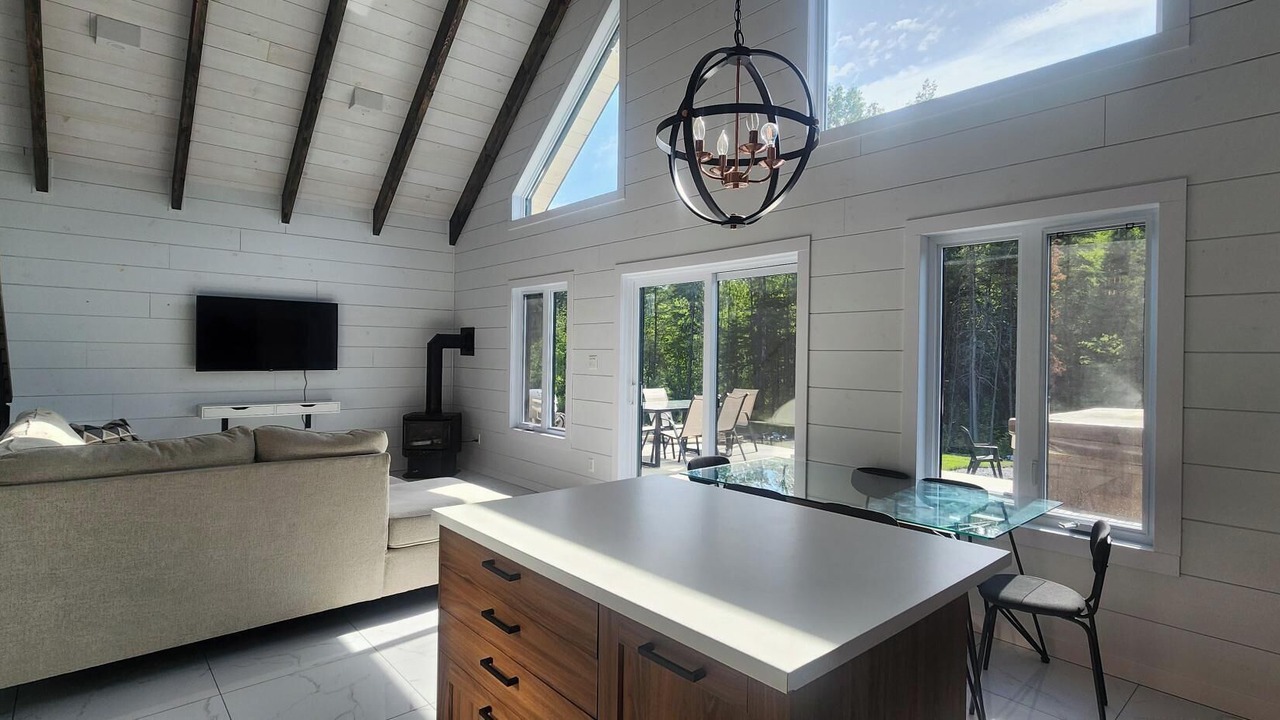 Photo of Livingroom in Alma