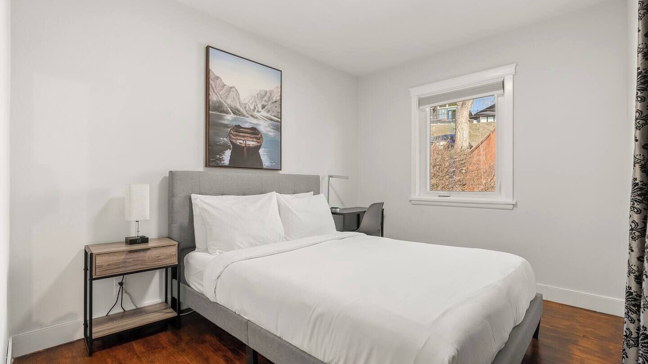 Photo of Bedroom in Northwest Calgary