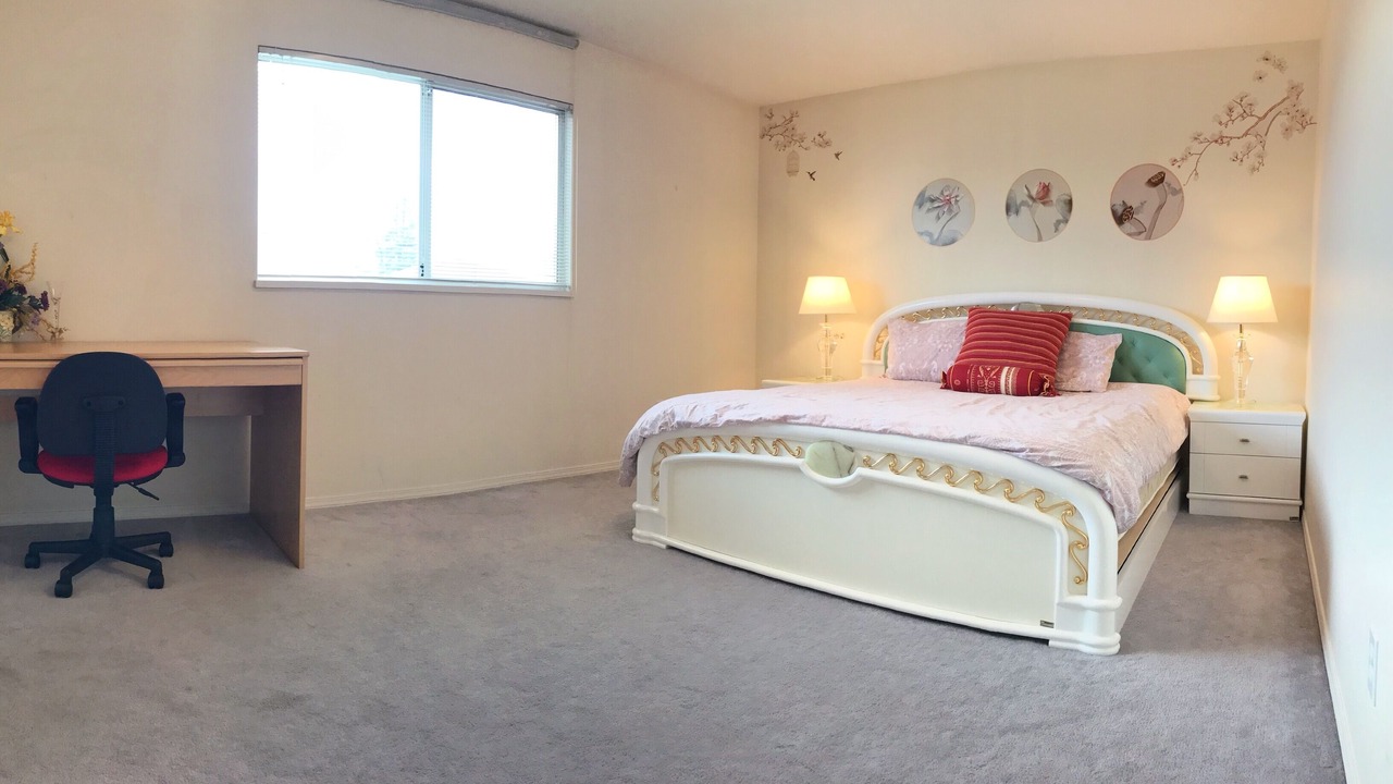 Photo of Bedroom in Fraserview