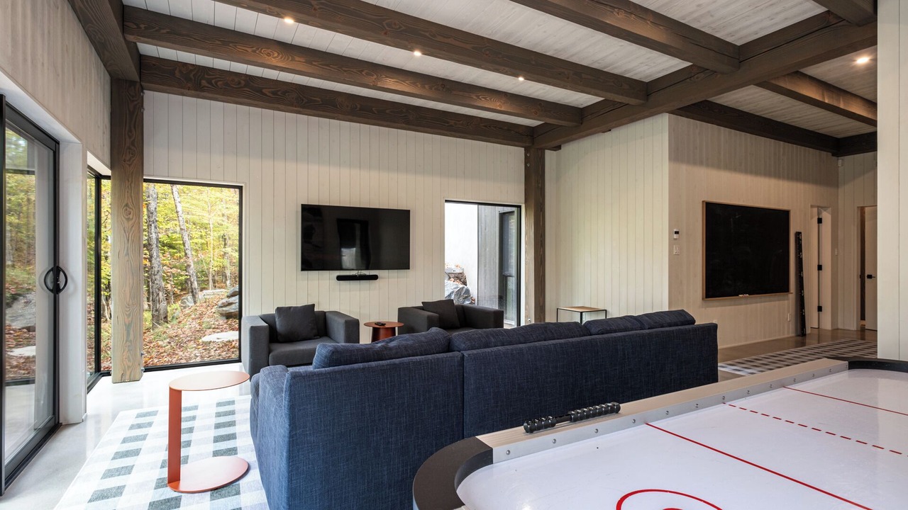 Photo of Bedroom in Mont-Tremblant