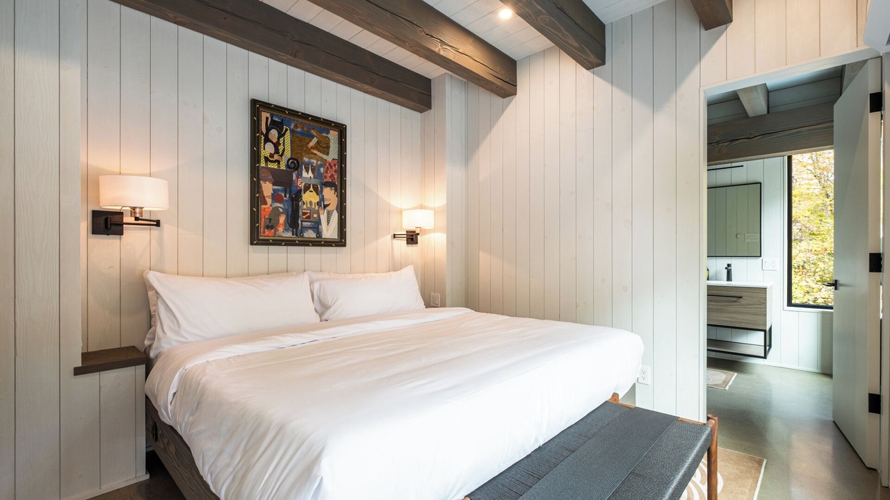 Photo of Bedroom in Mont-Tremblant