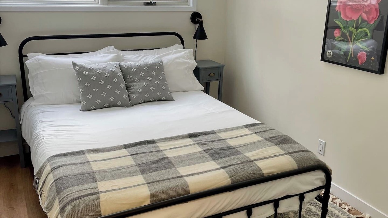 Photo of Bedroom in Golden