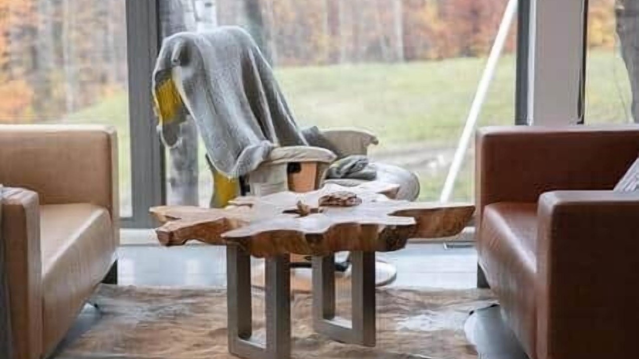 Photo of Livingroom in Owl's Head Ski Resort