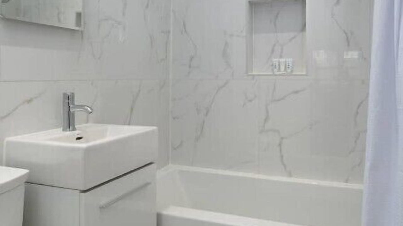 Photo of Bathroom in Milton Park