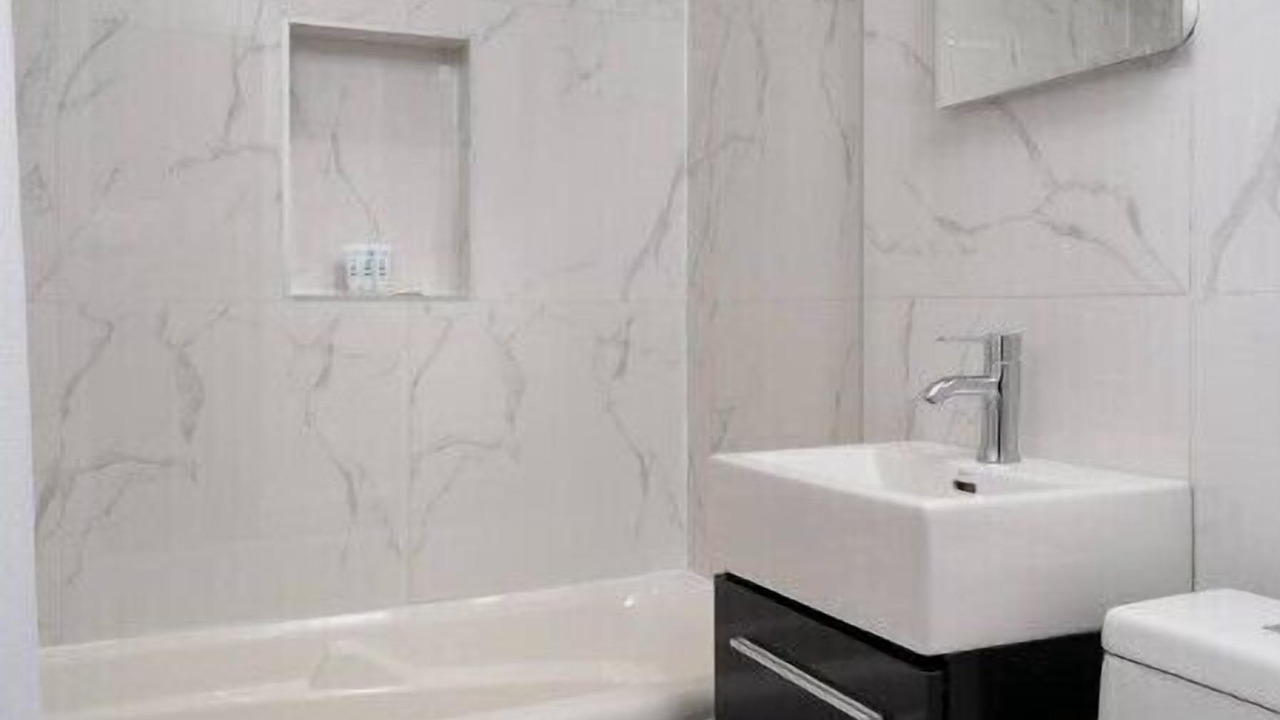 Photo of Bathroom in Milton Park