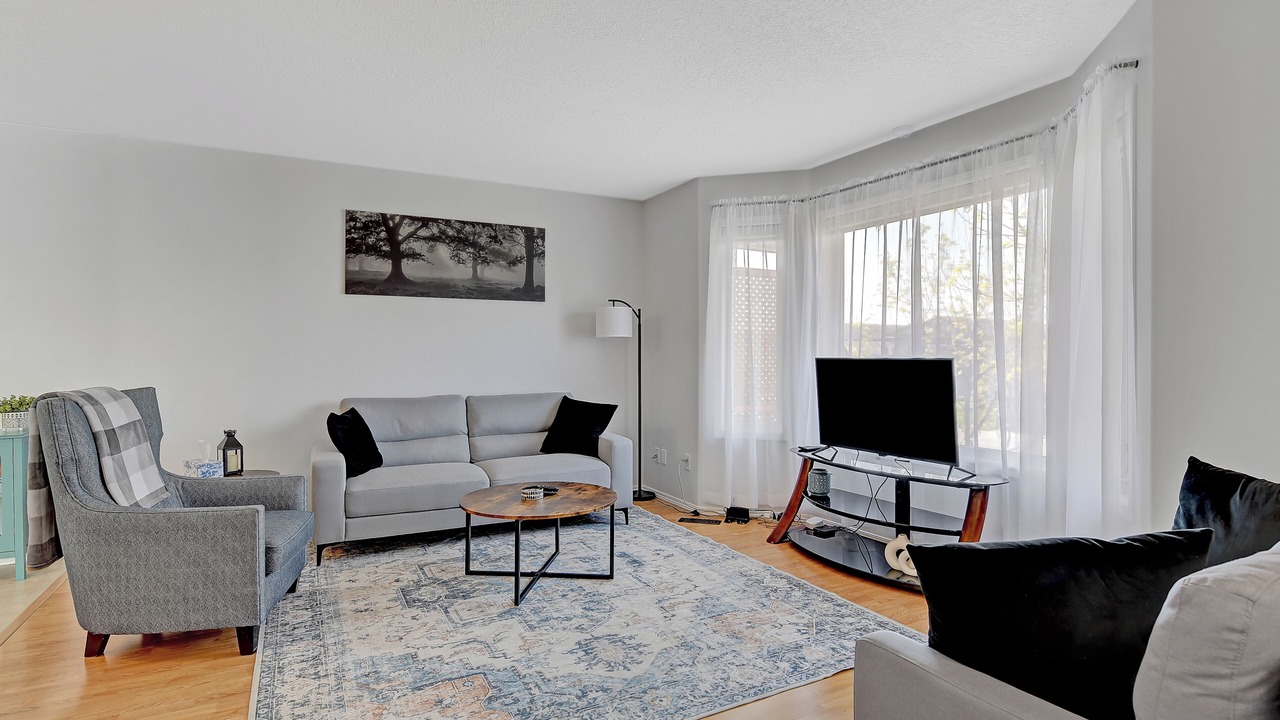 Photo of Livingroom in Grande Prairie
