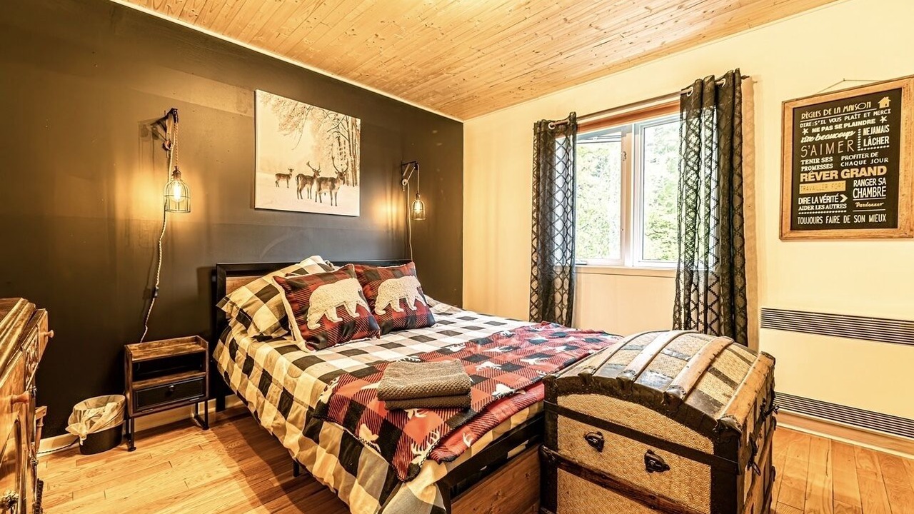 Photo of Bedroom in Chertsey
