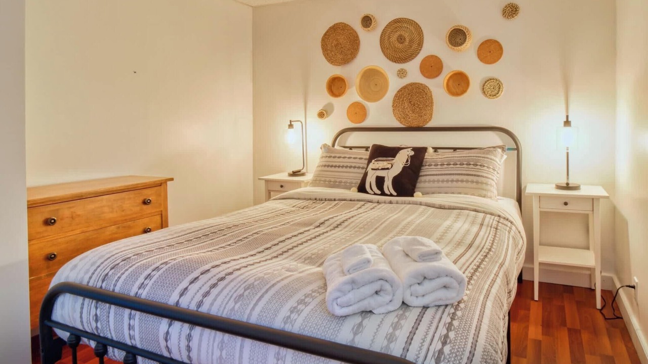 Photo of Bedroom in Baie-St-Paul